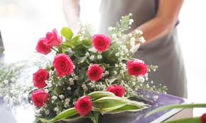 5 Reasons That Influence You To Celebrate Occasion With Flower Delivery Flower Delivery Fresh Flower Delivery Popular Flowers