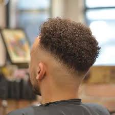 If you are into faded hairstyles, you would love this stylish variation of the original fade haircut; Los Mejores Cortes De Pelo Fade O Degradado Lo Mejor Del 2021