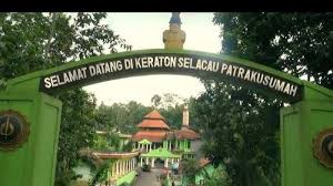 Kunci jawaban wow istana kerajaan madrid 11. Download Kunci Jawaban Wow Istana Osaka 2 Gif Pedia Edu