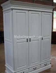 Model lemari pakaian minimalis ini memiliki 3 buah pintu minimalis. Lemari Pakaian Minimalis Lemari Pakaian Cat Duco Tall Cabinet Storage Furniture Armoire