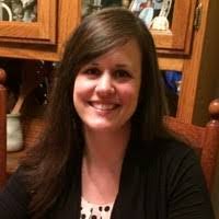 Emily Peeples's Instagram, Twitter & Facebook