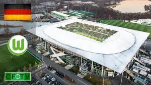 1974 spielte der verein aus niedersachsen eine saison lang in der neu. Volkswagen Arena Vfl Wolfsburg Stadium Youtube