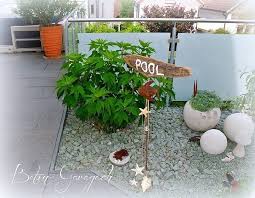 Betongarage Beton Concrete Betong Deko Sommer Geschenke Selbstgemacht Garten Kerzen Meer Muscheln Schild Schwemmholz Betonhusli Wila In 2020 Plants