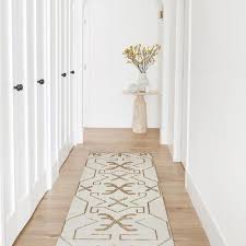 Check spelling or type a new query. Trucos Y Consejos Para Decorar Un Pasillo Largo Y Que No Lo Parezca Tanto