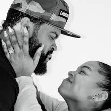 Marcus Reddick's Instagram, Twitter & Facebook