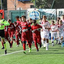 De huidige voorzitter van as cittadella is de italiaan angelo gabrielli. I4cfd4ivn1y6xm