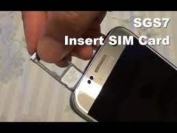 Remove the back cover using the notch. Samsung Galaxy S7 How To Insert Remove Sim Card Galaxy Samsung Galaxy S7 Samsung Galaxy