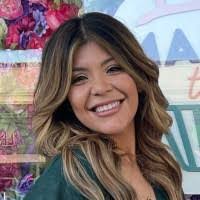 Janet Millan's Instagram, Twitter & Facebook