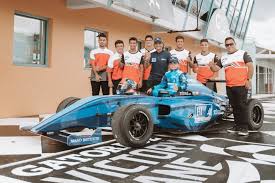 Find everything in one place on emerson fittipaldi including their biography, latest news and updates, high resolution photos, high quality videos and expert analysis. Emerson Fittipaldi Jr Set To Race In Nacam F4 After Test Debut