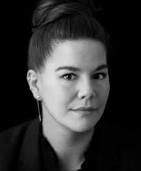 Amazon.in: Emma Janzen: books, biography, latest update