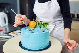 How To Become A Professional Cake Maker