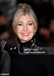 780 Deborah Snyder Photos & High Res Pictures