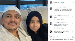 Atas kemenangannya itu, erra fazira mewakili negaranya ke ajang yang lebih besar di botswana, afrika. Ketika Netizen Kecam Erra Fazira Ini Pula Kata Engku Emran Iluminasi