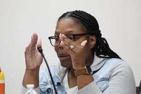 Federalsburg council member confronts colleagues over emails calling her  'rogue'