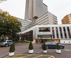 Ayrıca holiday inn london kensington, düz ekran televizyon, buzdolabı ve klima gibi oda olanakları da sunuyor. Holiday Inn London Kensington Forum London What To Know Before You Bring Your Family