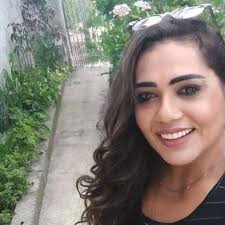 🚨FAMOSOS: Kanye West e sua esposa Bianca Censori foram flagrados fazendo  compras.