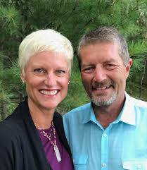 Tom and Jana Ward celebrate 30th wedding anniversary