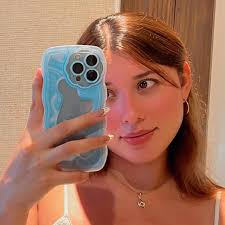 Ya no tienes que esperar más! 🤩 La tercera temporada de Ginny y Georgia ya  está disponible 🫱🏻‍🫲🏼