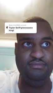 Reply to @bml1992 Me singing we are never ever getting back together by  Taylor Swift, this is one of my favorite songs by her😊#singing #fyp