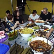 Yang never be used at the end of sentence. 10 Kuliner Malam Di Semarang Paling Laris