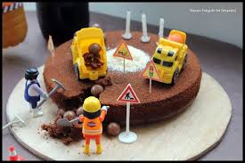 8 œufs,360 g de sucre en poudre,150 g de poudre d'amandes,180 g de beurre,200 g de chocolat noir. Epingle Par Becou Sur 6 Ans Johan Gateau Anniversaire 3 Ans Idee Gateau Anniversaire Idee Gateau