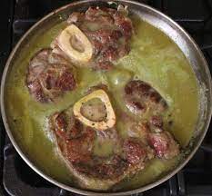 Chamorro En Salsa Verde Beef Hind Shanks In Mexican Green Salsa Is A Yummy And Savory Mexican Recipe Serve With Mexican Food Recipes Green Salsa Salsa Verde