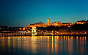 Budapesztańska karta turystyczna | budapest card. Budapeszt Noca Alternatywny Budapeszt