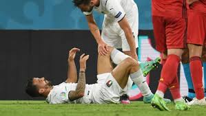 Euro 2020'nin en iyi oyuncularından leonardo spinazzola, yaşadığı sakatlık nedeniyle 79. Tqpbnfrrtu9bqm