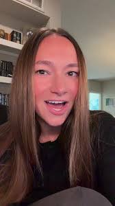 Someone pls help me solve this hand cream mystery