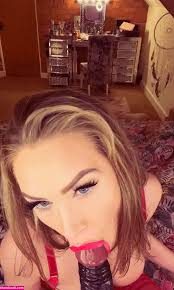 Fayedelphine nude - stvincent.nupark.com