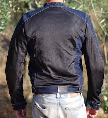 Ce vendeur de blouson homme hiver dont la société est xiamenshihaotengsihaijinchukouyouxiangongsi ayant pour activité principale co.,ltd fait parti des vendeurs de taille moyenne et mérite 19 sur 20 selon les acheteurs. Comment Bien Choisir Un Blouson Moto Ete