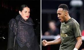 Both Aubameyang And His Wife Live In London With Their Children He Is Considered To Be One Of The Best S Pierre Emerick Pierre Emerick Aubameyang Chelsea Star
