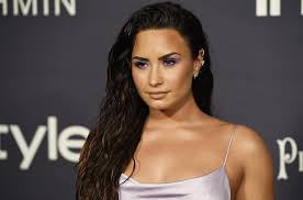 See more ideas about demi lovato young, demi lovato, lovato. Demi Lovato S Love Relationship Advice To Young People You Have A Lot Of Life Ahead Of You Billboard Billboard