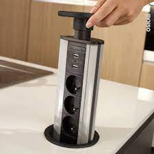 accessoire plan de travail cuisine bloc prise poubelle oskab plan de travail cuisine electromenager cuisine gadget cuisine