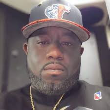 49ers trading WR Deebo Samuel to the Commanders for a 5th-round pick. (via  @RapSheet)