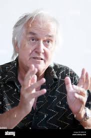 Remarque hi-res stock photography and images