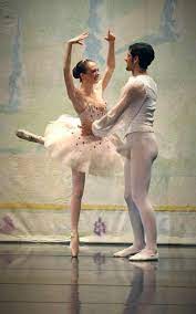 Männer können in ihrer Ballettkluft ihre Gefühle (und Erektionen) nur  schwer verbergen. - lol.de
