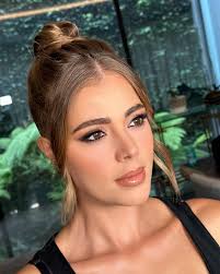 Thuany Martins Model