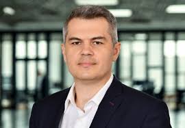 Feel the Markets cu Gabriel Aldea: dobânzi în scădere, piețe la maxime,  rotație sectorială și valul ETF-urilor