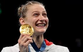 Olympics trampoline: Team GB's Bryony Page takes gold