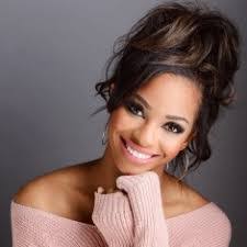 Sarah Yarbrough's Instagram, Twitter & Facebook