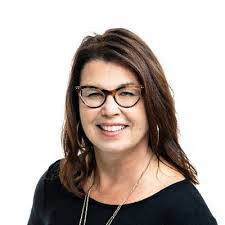 Allison Oakley's Instagram, Twitter & Facebook