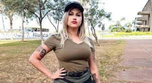 Sara winter, a jovem líder da milícia armada 300 do brasil, foi detida. Lider Do Grupo 300 Do Brasil Sara Winter E Presa Em Brasilia Pela Policia Federal Primeira Edicao