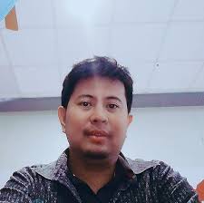 Kitang kita natin kung paano nilampaso ng isang batang pari na si Fr Darwin  ang debatista ng iglesia ni manalo na si ramil parba napatawag pa xa na  father na ayun sa