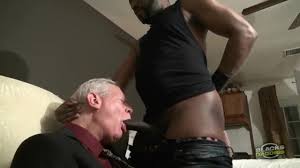 Very old man fuck a big snake watch online