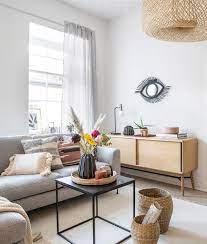 Weiße nuancen geben dem grauen wohnzimmer ein. Wohnideen Furs Wohnzimmer Westwingnow