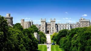 Veja mais ideias sobre castelo de windsor, windsor, castelo. Castle Of Windsor Berkshire Inglaterra Castelo De Windsor Castelos Medievais Castelo