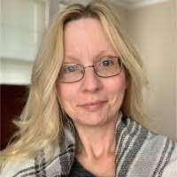 Renee Burris's Instagram, Twitter & Facebook