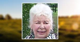 Nancy Pigg's Instagram, Twitter & Facebook