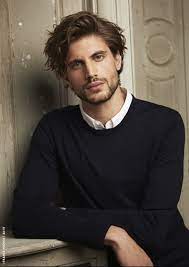 Le più belle idee da copiare con tagli maschili corti, lunghi, ricci o lisci. Tagli Maschili A I 2019 2020 Tendenze Uomo Capelli